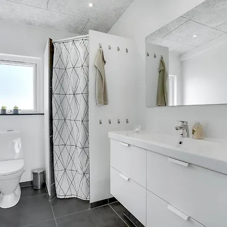 Lovely Home In Haderslev With Sauna Prázdninový dům *