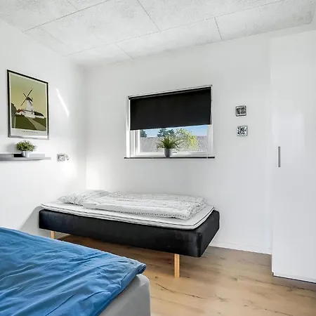 Four-bedroom In Дом отдыха *