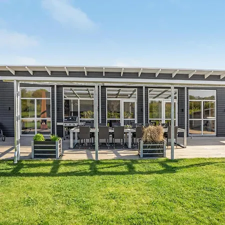 Four-bedroom In Haderslev