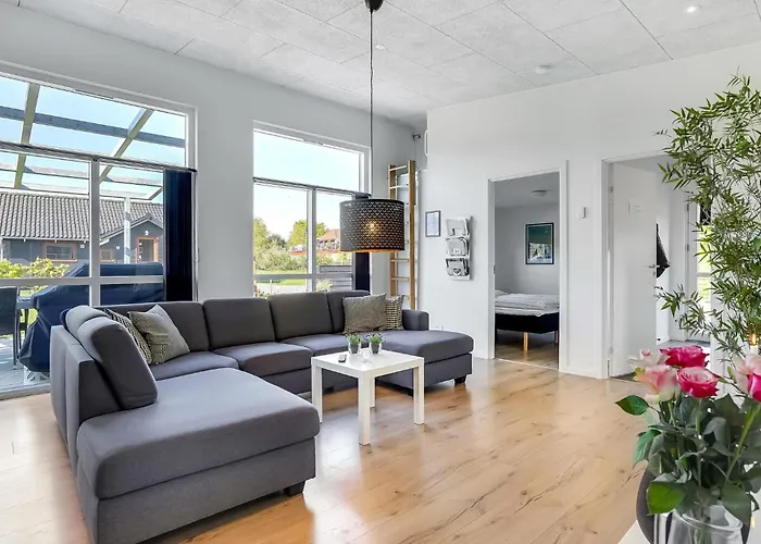 Ferienhaus Four-bedroom In